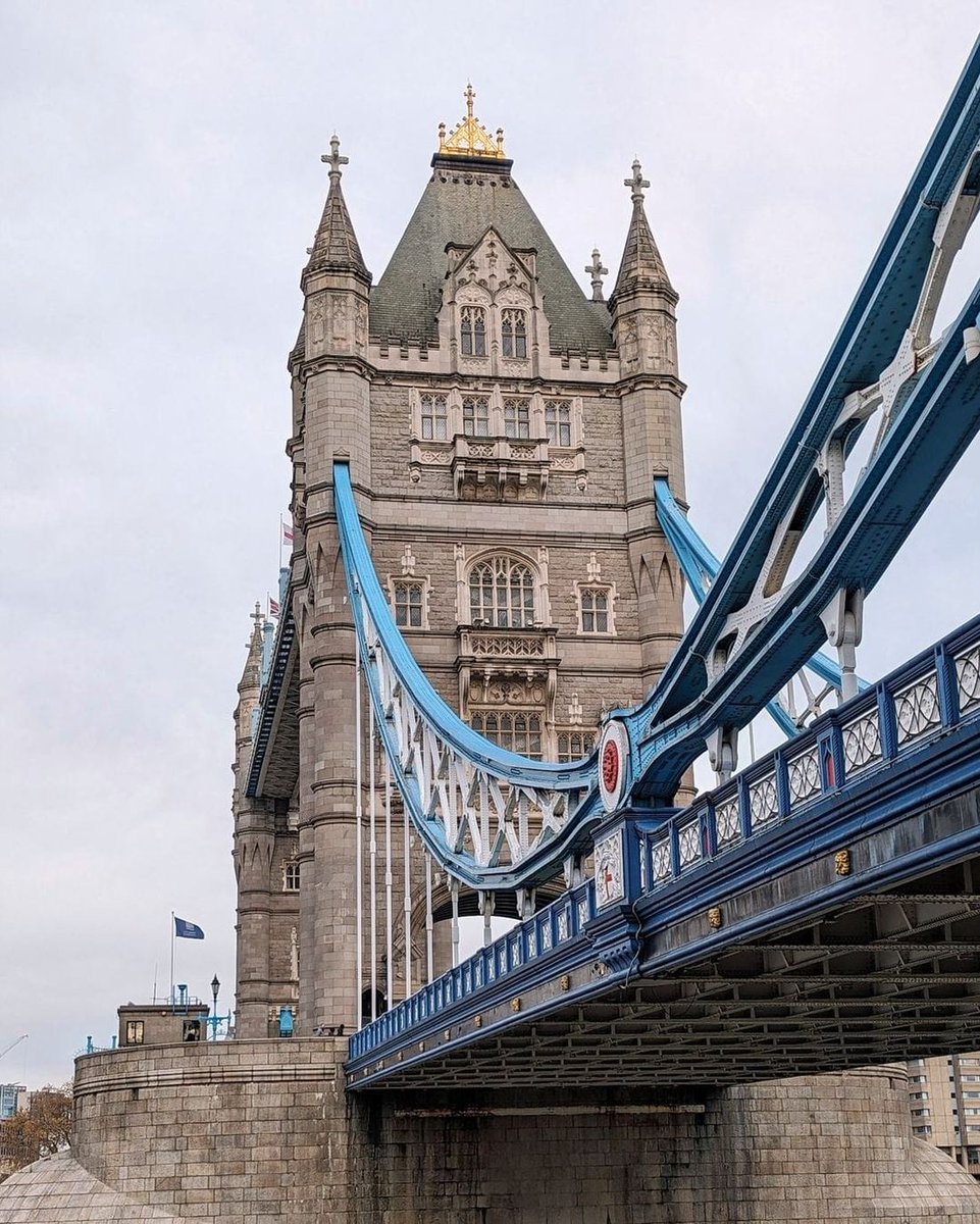 United Kingdom ˜˜