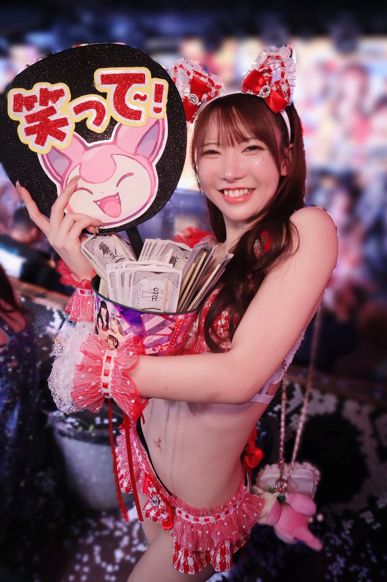 あんず様 あんず🍒@63Angel(旧バーレスク東京) (@Anzu_burlesque) / X