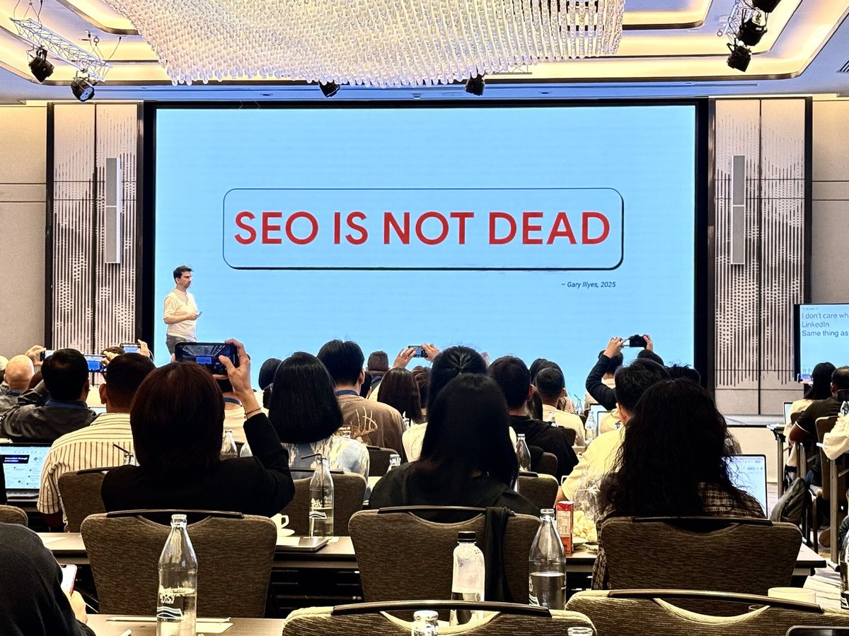 TruelogicPH's tweet image. We had an insightful time at Google Search Central Live Deep Dive 2025 in Bangkok! 🇹🇭

Key takeaway: Good SEO is AI SEO. No new playbook needed, just strong fundamentals.

#searchcentrallive #scldd25 #SEOStrategy #AIandSearch  #TruelogicInsights