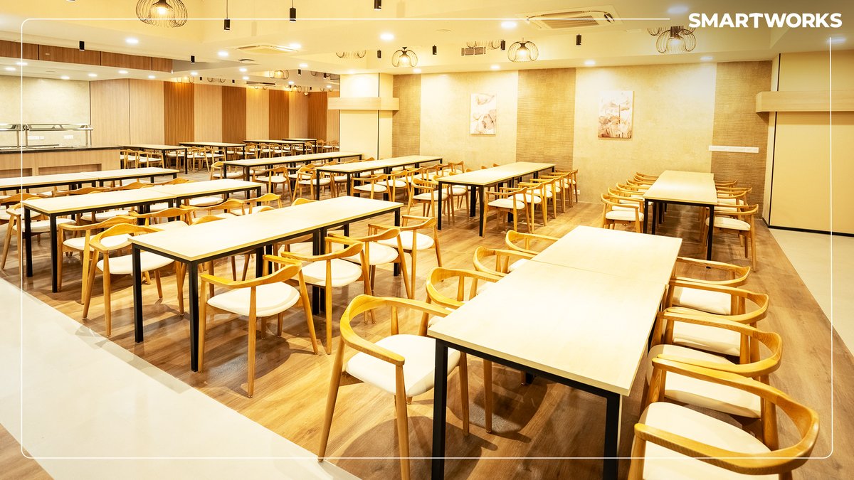SmartworksInd's tweet image. A sneak peek into one of our stunning client spaces in #Pune! Ready to reimagine your ideal workspace? Tap to connect with us bit.ly/3QZUQDY

#Smartworks #ManagedWorkspaces #FlexSpaces #ClientShowcase