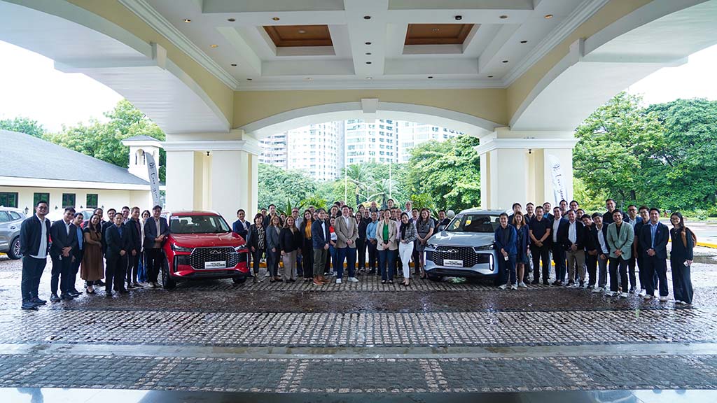 carguideph's tweet image. Chery inspires its dealers for the second half of 2025. #CheryAuto #CheryAutoPhilippines #CarGuidePH 
carguide.ph/2025/07/chery-…