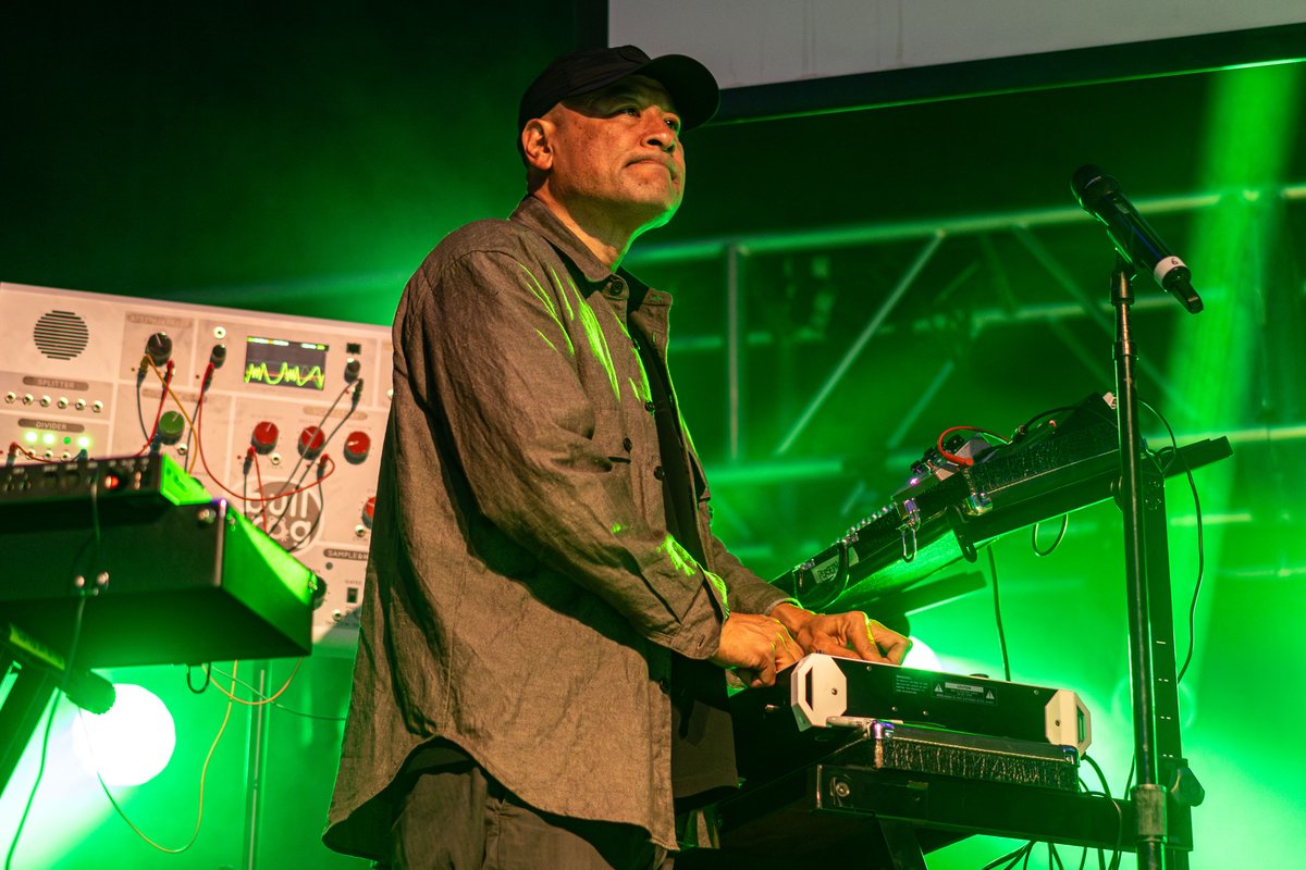 House of Blues San Diego (@hobsandiego) on Twitter photo RECAP! July 27th
Deltron 3030
25th Anniversary Show
w/ Kid Koala, Lealani
📸: Charlie Cisneros @Deadeye.Charlie on IG
Download the full album with more fan photos here: livemu.sc/46z3NNJ
<a href="/OfficialDELTRON/">Deltron3030</a> <a href="/kidkoala/">kid koala</a> <a href="/lealanisbeats/">veggieburgerr</a> RECAP! July 27th
Deltron 3030
25th Anniversary Show
w/ Kid Koala, Lealani
📸: Charlie Cisneros @Deadeye.Charlie on IG
Download the full album with more fan photos here: livemu.sc/46z3NNJ
<a href="/OfficialDELTRON/">Deltron3030</a> <a href="/kidkoala/">kid koala</a> <a href="/lealanisbeats/">veggieburgerr</a>
