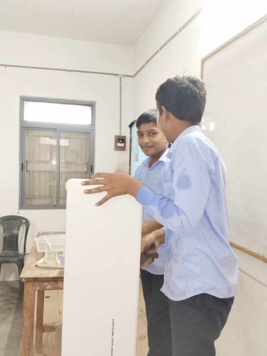 Under the recreational subject of Electronic and Hardwere, CHILDEREN CAN SERVICE A.C. ON THEIR OWN.