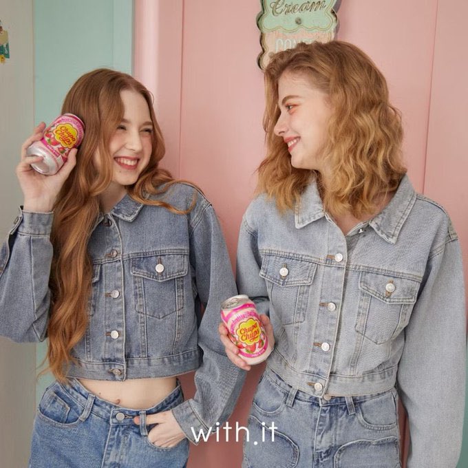 amerosesh's tweet image. ฝากขาย 🎀

ส่งต่อ 
with.ti.store-แจ็คเกตยีนส์ครอป สีกรม (ด้านซ้าย)

Price : 220 free shipping 

ลองใส่ครั้งเดียวป้ายยังอยู่
เพิ่มเติม dm : @jmbemyfav 
#withit #withitstore #ส่งต่อwithit #ส่งต่อstylist #คาร์ดิแกน #ส่งต่อเสื้อผ้า #ส่งต่อเสื้อผ้ามือสอง #เสื้อผ้ามือสอง #ส่งต่อvgh