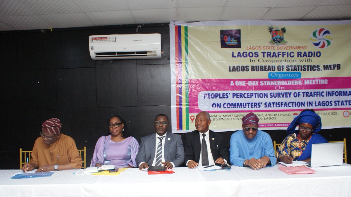 LASG HOSTS STRATEGIC STAKEHOLDERS MEETING TO EVALUATE PUBLIC PERCEPTION OF TRAFFIC RADIO 96.1FM

The Lagos State Government, through the Ministry of Economic Planning and Budget (MEPB), has convened a high-level stakeholders meeting with Community Development Council (CDC)