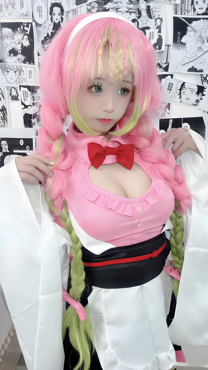 putongcos's tweet photo. 伊黑先生，可以跟我约会吗？
#鬼灭之刃  #甘露寺蜜璃  #COS #coser https://t.co/KCDMk3v0Y5