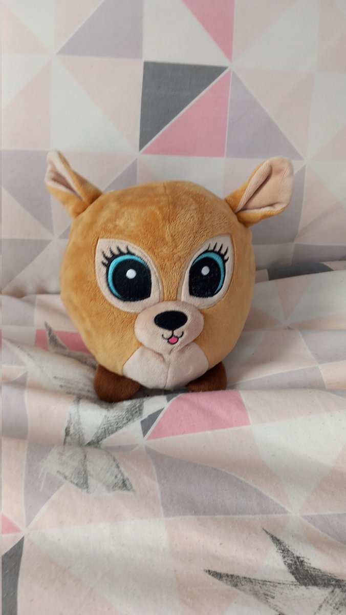 Do0medDaughter's tweet photo. // Guys I found Abigail in a shop https://t.co/XPrKRHM8YM