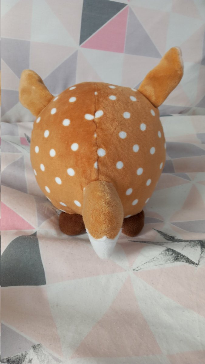 Do0medDaughter's tweet photo. // Guys I found Abigail in a shop https://t.co/XPrKRHM8YM