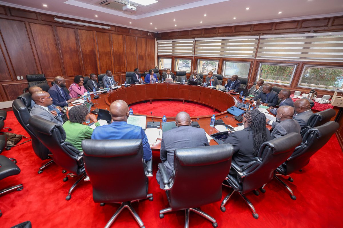 KuriaKimaniMP's tweet image. Great discussion with the officials from the National Treasury on the Virtual Assets and Service Providers Bill (#VASP), 2025.

This proposed legislation is more than a regulatory framework, it is a strategic step toward positioning Kenya as a competitive force in the global…