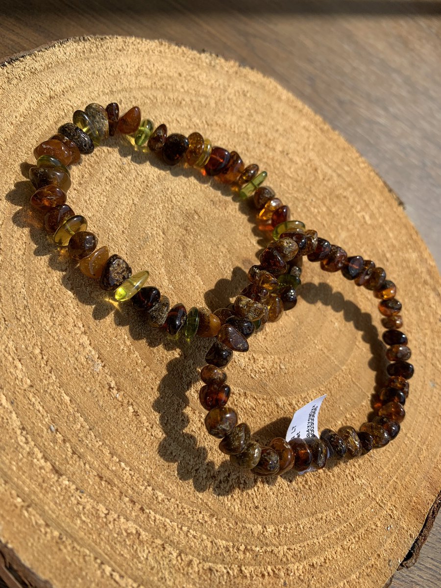 Kehribar Bilekliklerimiz🌿🌿 instagram sayfamız @kehribarbebekevi