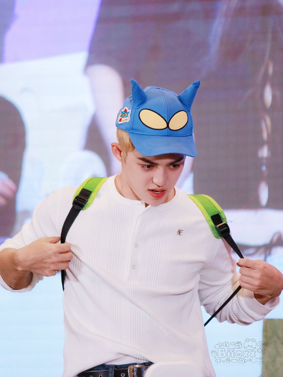 Biioxx1014's tweet photo. 250729
😻
#최승철 #세븐틴 #エスクプス #scoups #세븐틴 #seventeen #에스쿱스  #승철  @pledis_17 https://t.co/qG9RNoF4Vm