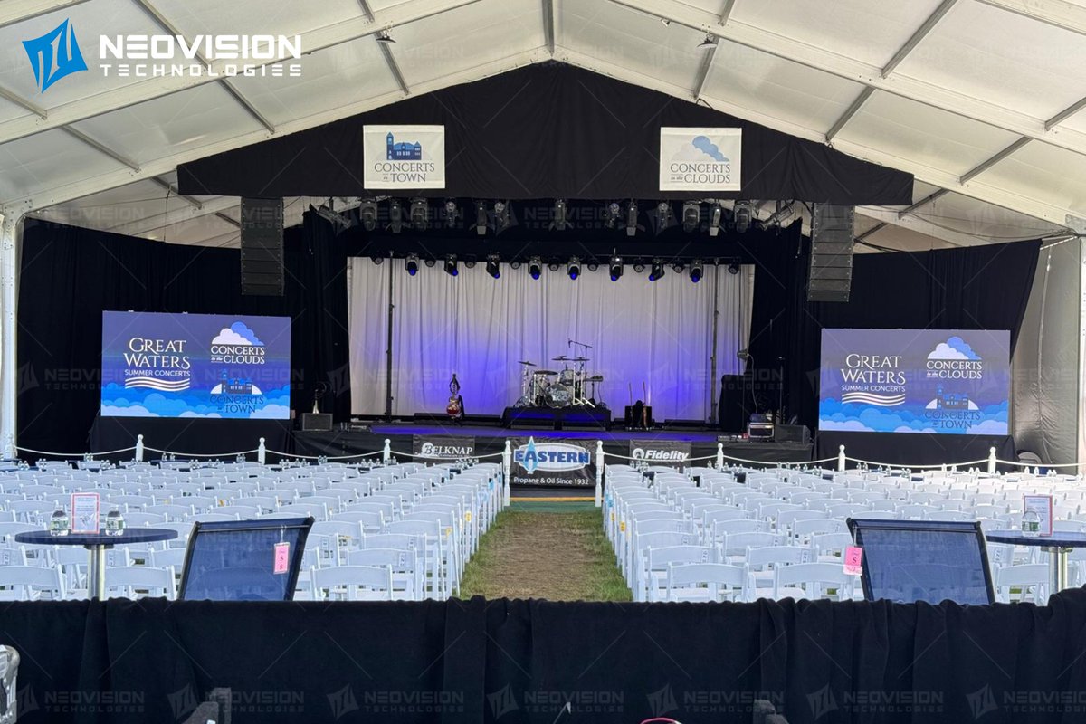 neovisonled's tweet image. The N-RI Series P2.9mm (500x1000mm) LED display delivered stunning visuals at this live event, energizing the audience with vibrant colors and smooth dynamic content. Thanks to our client for sharing this great on-site photo!

#indoorledscreen #LEDstage #RentalLED #USstock