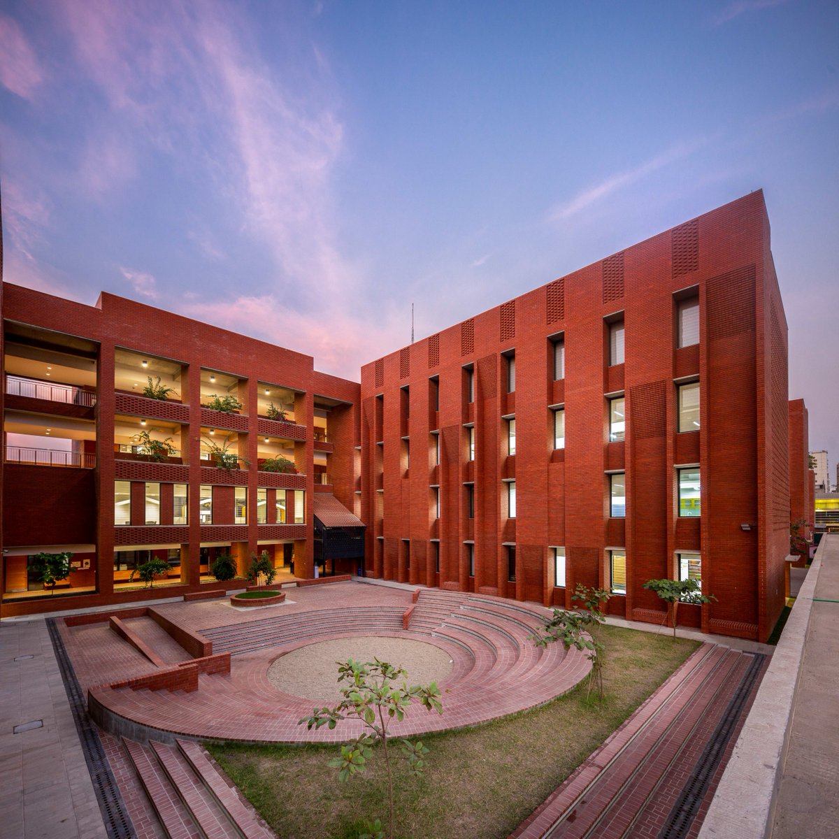 Aga Khan Academies (@akacademies) on Twitter photo #Throwback to 2017 when designs for the #AKADhaka were crowned "Best Future Education Project" at the World Architecture Festival in Berlin! ๐โจ
The #award celebrated not just the campusโ stunning design, but a powerful vision for education that uplifts communities.
<a href="/akdn/">Aga Khan Development Network</a> #Throwback to 2017 when designs for the #AKADhaka were crowned "Best Future Education Project" at the World Architecture Festival in Berlin! ๐โจ
The #award celebrated not just the campusโ stunning design, but a powerful vision for education that uplifts communities.
<a href="/akdn/">Aga Khan Development Network</a>