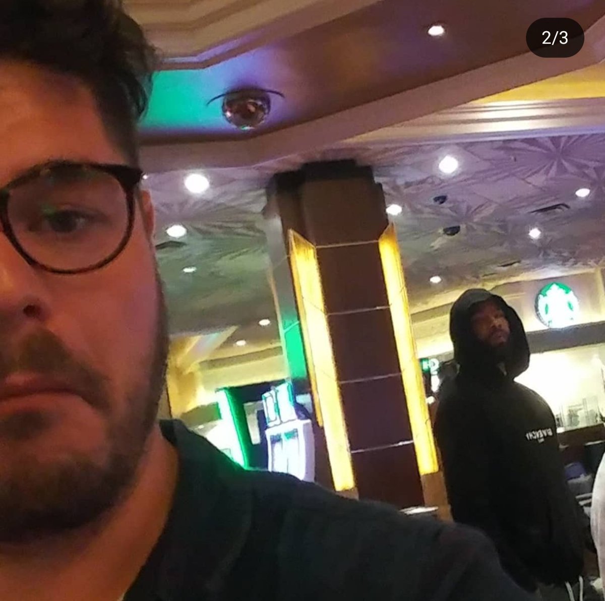 Kemp407's tweet photo. @TMZ 3am. July 15, 2018. Eye witness. https://t.co/pAGSuc9usY