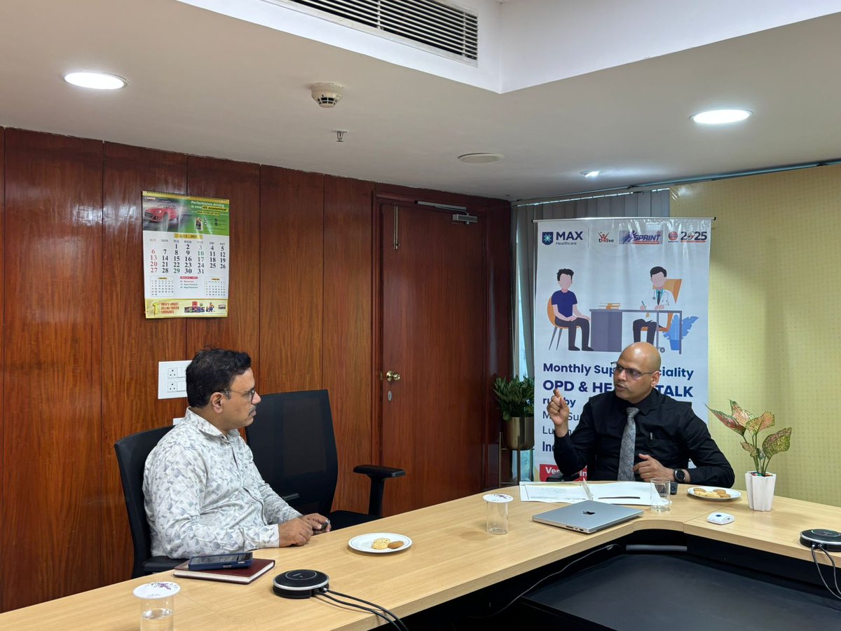 IOCL_UP's tweet photo. An insightful Health Talk on Urology was hosted by UPSO-I under #tHRive, featuring renowned Urologist Dr. Rahul Yadav from Max Super Specialty Hospital, Lucknow. The session was followed by consultations. CGM-RS welcomed the speaker &amp; highlighted the importance of health. #SPRINT https://t.co/BNeVHxlfHp