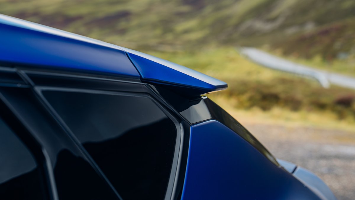 The closer you get, the sharper the accents get.
The EV6 GT is always camera-ready.

#Kia #EV6GT #EV #MovementThatInspires