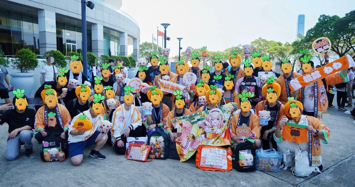 Unfortunately, the time was too short to take a group photo for all the Oshis🙏
There must will be a chance for us to get together again next time!💪

#HololiveSTAGE25 #hololiveMeet 
#miko_Art #ねねアルバム #callillust #BaelzBrush