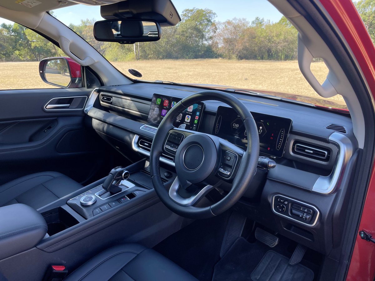 khuleonwheels's tweet image. We are returning the keys to the updated GWM P300. The cosmetic updates have made the bakkie look more modern and a touch sportier, with a refreshed front end and cleaner lines that give it a bit more presence on the road. Inside, the P300 is still…
#GWMSA #GWMP300 #BringItOn