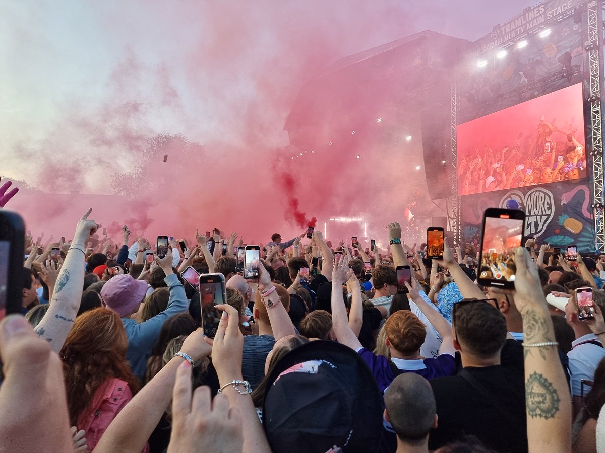 WeekdayBargee's tweet image. #Tramlines