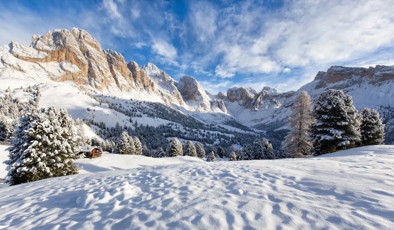 Climatisme : la canicule est si violente qu'il neige un bon 30 cm de poudreuse un 29 juillet sur les Alpes

Ils nous ont promis une canicule meurtrière qui allait terrasser des dizaines de milliers de personnes ! 

Raté. On se retrouve avec de la neige sur les Alpes un 29 juillet