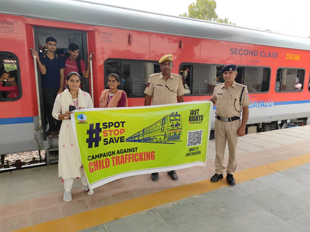 ShrushtiSeva's tweet photo. @JustRightsIndia @RPF_INDIA @AVAIndia_ @Bhuwan_Ribhu Join the fight against human trafficking! This year's World Day Against Trafficking in Persons theme is "Leave No Child Behind in the Fight Against Human Trafficking". #SpotStopSave @RPF_INDIA @JustRightsIndia #RailwaysAgainstTrafficking #ShrushtiSevaSamiti https://t.co/qllVZ4IpCq