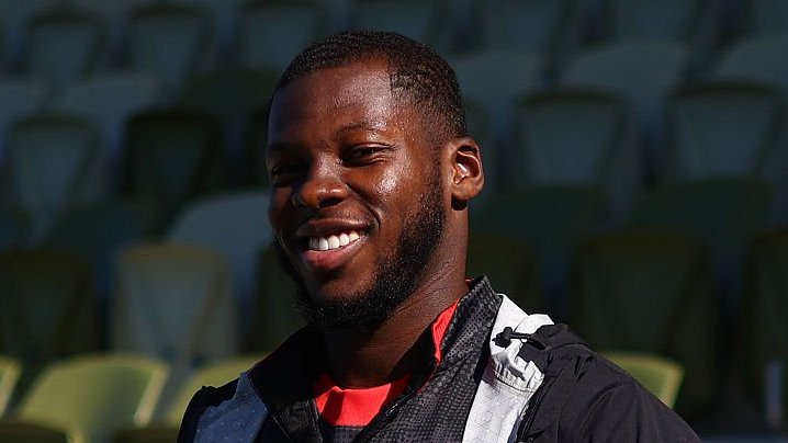 Il Napoli aveva in pugno a giugno Musah, che il Milan continua a considerare cedibile. Dal vertice di Ischia è emersa la possibilità di fare un altro tentativo per il centrocampista rossonero, che potrebbe diventare il 7° rinforzo estivo del Napoli

Repubblica (via AreaNapoli)
