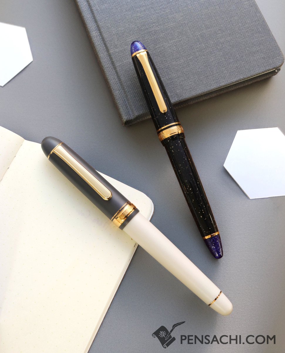 pen_sachi's tweet photo. Item in frame:
🔺PLATINUM #3776 Century - Silhouette Gray x Ivory
Nib: 14k Gold
🔺SAILOR Limited Edition 1911 Profit Standard (Mid size) - Hoshi Sora
Nib: 14k Gold
📖Yamamoto Ro-Biki Notebook Museum Series Tokaido
#pensachi #fountaipen #platinumfountainpen #fpgeeks #fpn #pen https://t.co/GpewFFnlwq