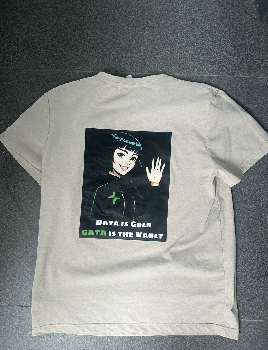 dangcuong98's tweet photo. Not just a shirt β Iβm wearing the future π
@Gata_xyz has been a part of my everyday life, so I had to put it on a shirt π
Real people, real action.
"Data is gold. GATA is the Vault"
#Gata #DataVoyager