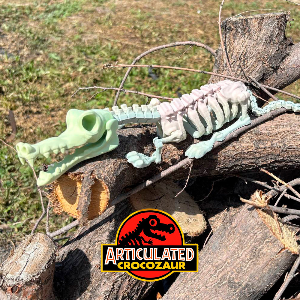 Worlddicee's tweet photo. 💀 Crocozaur has crawled out of prehistory — and straight onto your shelf!
Flexy bones, zero assembly, and endless charm 🦴
📦 STL coming soon on Patreon → https://t.co/hLRN1edgsm
#Skeleton #Dino #Crocozaur #3DPrint #Articulated #Flexy #CuteCreepy #3DModel https://t.co/HZUlxcMu5t