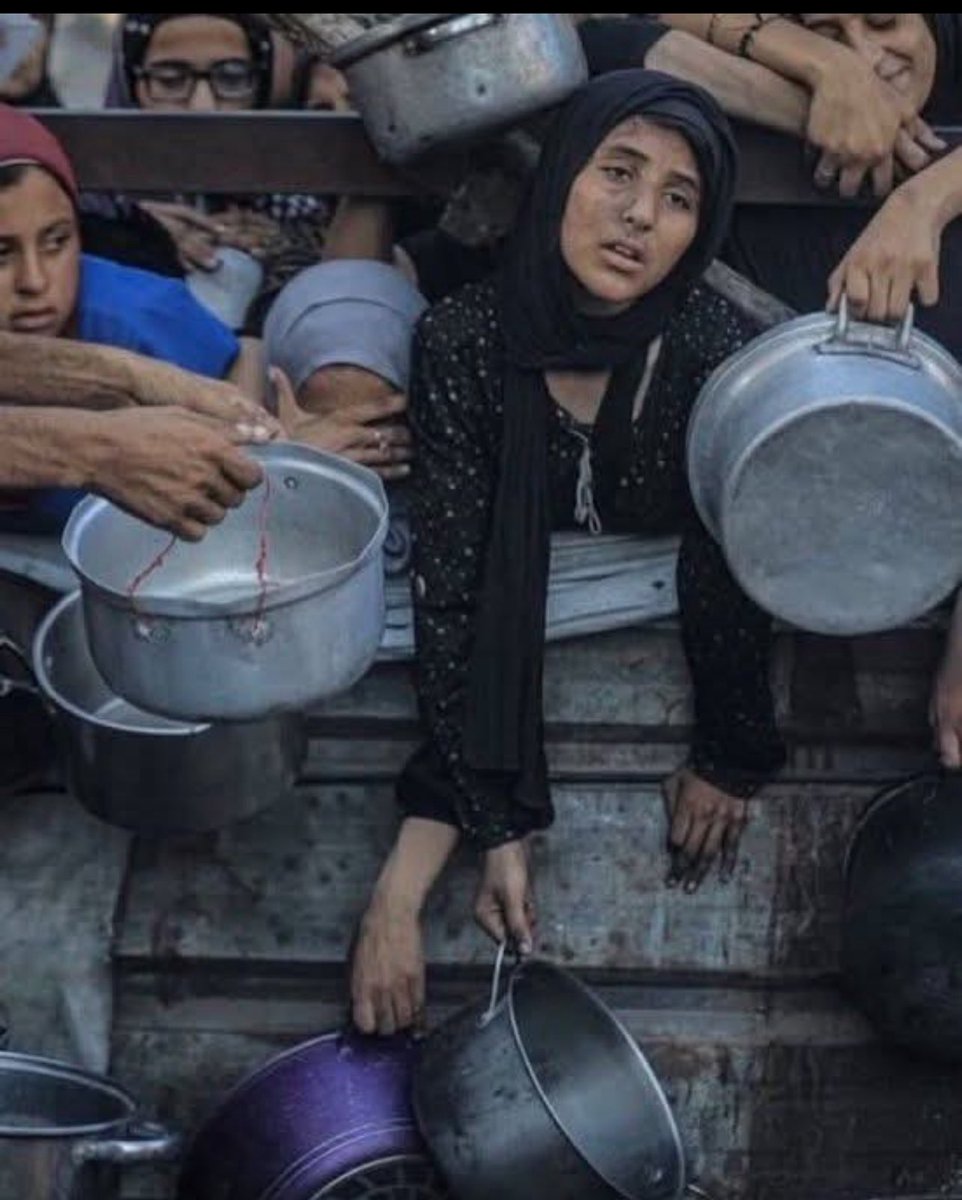 #GazzeAçlıktanÖlüyor