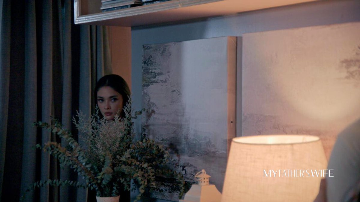 GMADrama's tweet photo. GUARD! MAY NANINILIP!!!
#MFWMoneyIssue #MyFathersWife https://t.co/BWUuaGOaYL