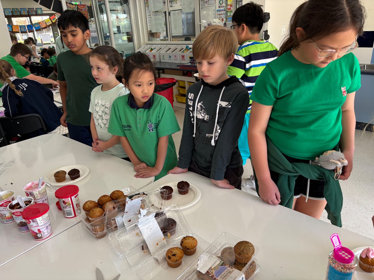 InfantJesus54's tweet image. Today is International Friendship Day, and our school  held its annual @urstrong, 'Friendship Day.' What a fantastic day to encourage and empower kids with friendship skills! #ConnectedLearners #CEWADifference #DiscoverCatholicEducation #ExpectGreatThings