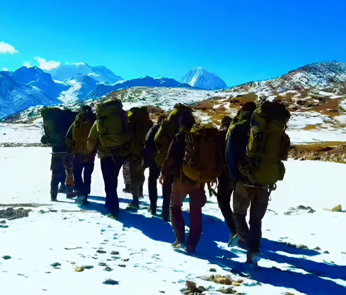mike_alpa10's tweet image. After Operation Mahadev now Operation Shivshakti 
2 trts eliminated by Indian Army and security forces
Great work indian armed forces 🙌
#OperationMahadev
#OPERATIONSHIVSHAKTI 

telegram for Special forces content 
t.me/mike_alpha10