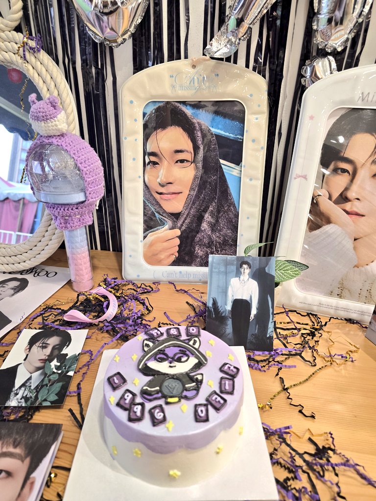 Big love to our organisers &amp; amazing crews who worked so hard behind the scenes to make Wonwoo XVII: The Star happen despite the bumpy start 🥹💜
From setup to cleanup — you’re the real MVPs 🫶🏻 thank you for everything!!
Kudos to all of you 🌟
#WonwooXVIITheStar