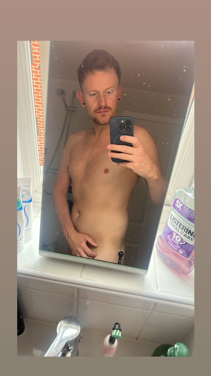 naughtygaywelsh's tweet photo. Triple loaded https://t.co/ql5GxYPWrV