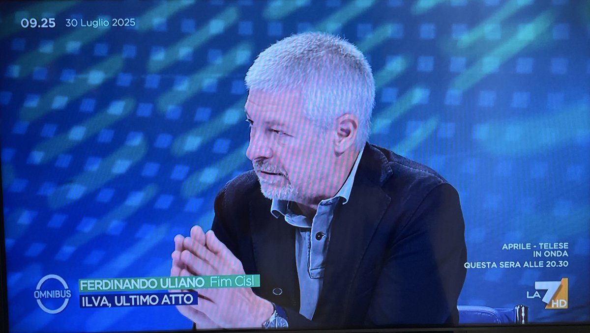 #Uliano #FIM:  su ex- #ILVA da un piano che metteva insieme salute, ambiente e occupazione siamo allo scarica barile: il sindaco si è dimesso per non decidere, ma ha 20 giorni per fare un passo indietro, il governo non decide. 
Se si vuole chiudere si dica chiaramente!