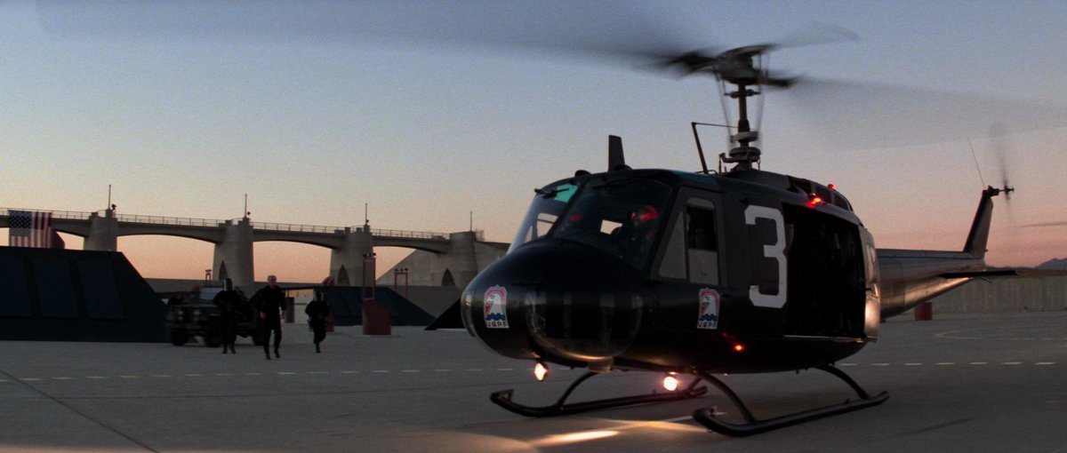 The Film '89 Podcast™️ (@film89uk) on Twitter photo #Film89ShotOfTheDay
No.2819
Escape from New York (1981)
Director: <a href="/TheHorrorMaster/">John Carpenter</a>
Cinematographer: Dean Cundey #Film89ShotOfTheDay
No.2819
Escape from New York (1981)
Director: <a href="/TheHorrorMaster/">John Carpenter</a>
Cinematographer: Dean Cundey