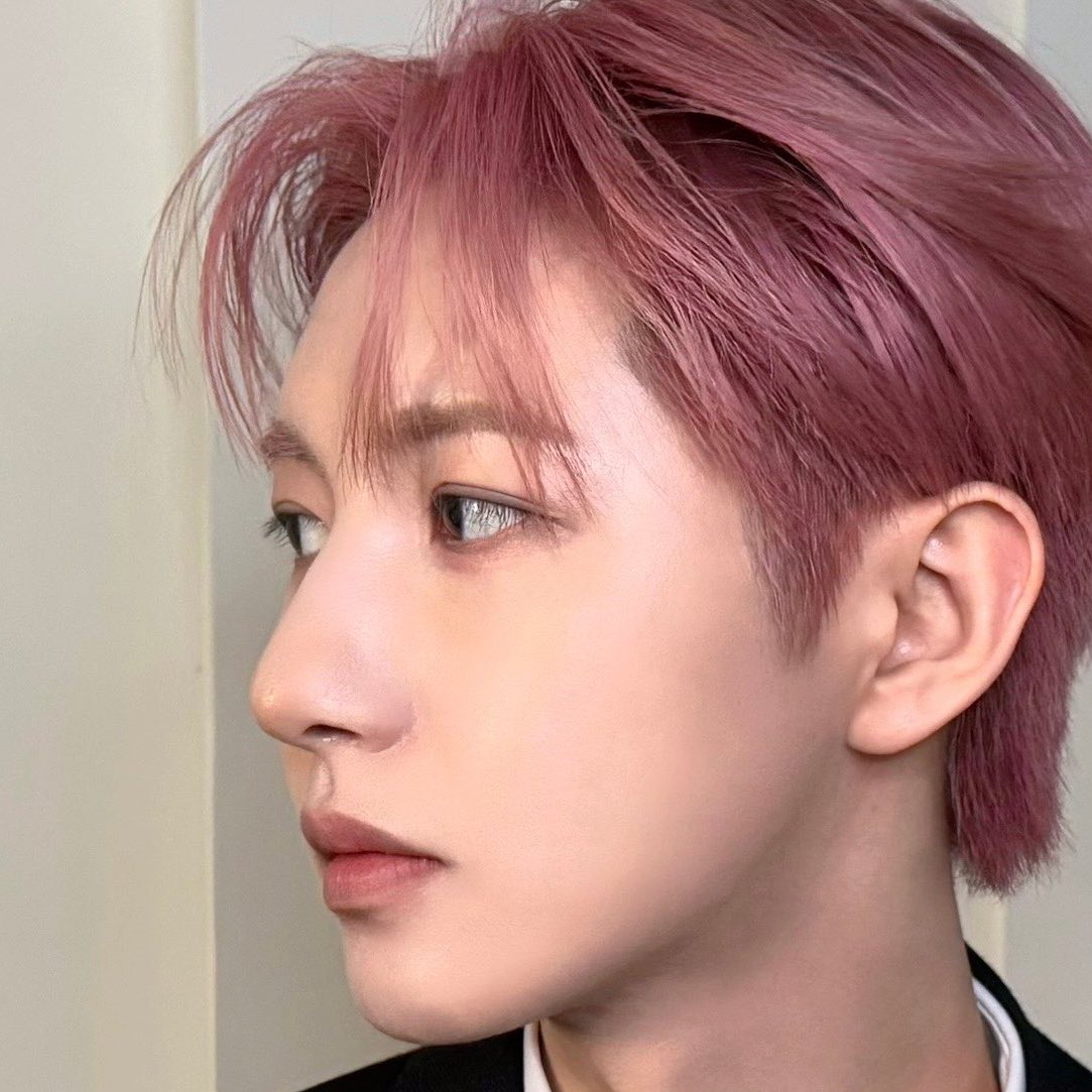 the prettiest side profile