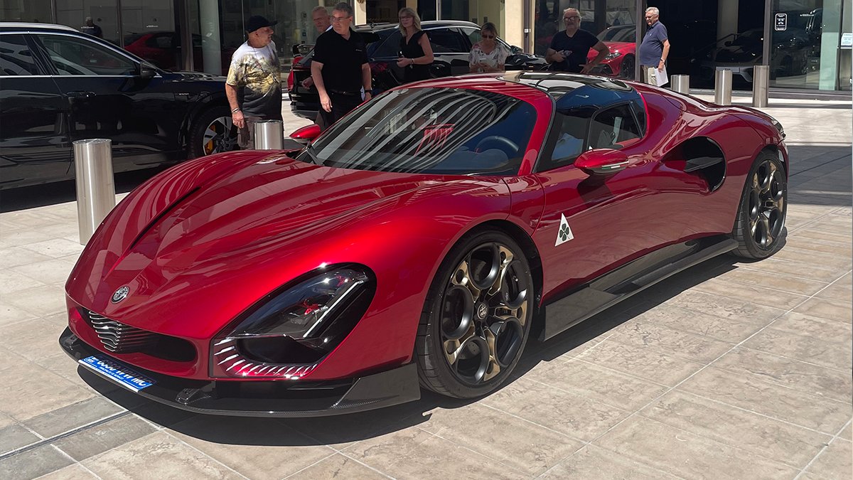 Alfa Romeo tweet media