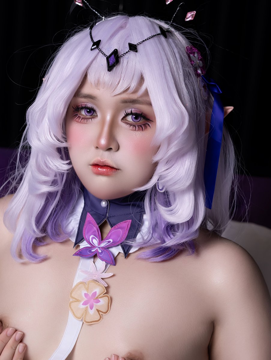 i have some problem with Gumr0ad😭 , so you can fine Castorice in Patreon shop and Fansly 
patreon.com/Mimikyu183/sho… 
Fansly fans.ly/Mikyu183