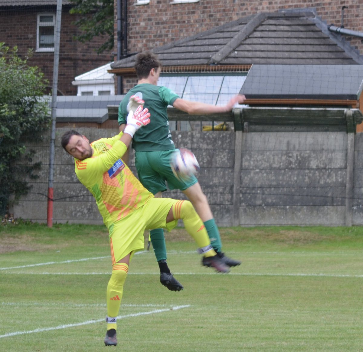 Aaron (@efcaaron) on Twitter photo Few pictures from last nights Cheshire league division 2 match between <a href="/MooreUtdFC/">Moore United FC</a> vs <a href="/U23PilkingtonFC/">Pilkington FC U23</a> rest of the picture are on my Facebook and instagram (azz1988) ( stole the idea from <a href="/paulmoran62/">Paul Moran</a> 👍) Few pictures from last nights Cheshire league division 2 match between <a href="/MooreUtdFC/">Moore United FC</a> vs <a href="/U23PilkingtonFC/">Pilkington FC U23</a> rest of the picture are on my Facebook and instagram (azz1988) ( stole the idea from <a href="/paulmoran62/">Paul Moran</a> 👍)