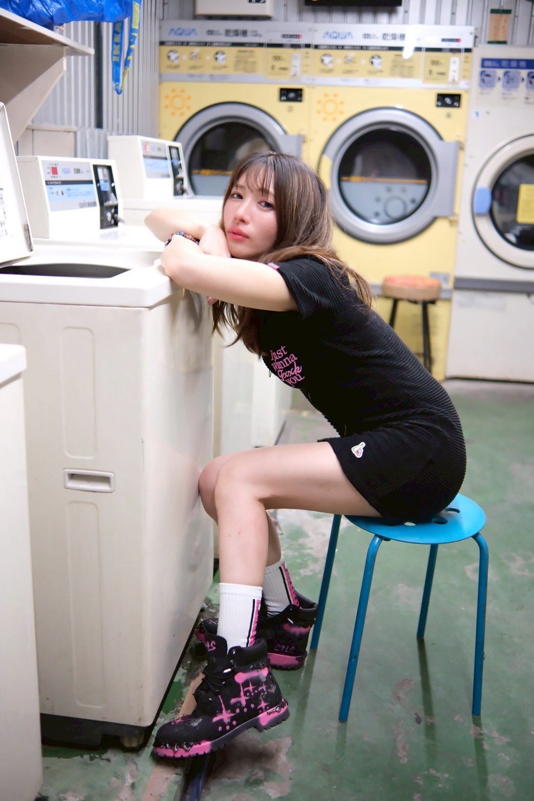 あんりページ 志築杏里👽しつきあんり🔪ヤンキー姉 on X: 