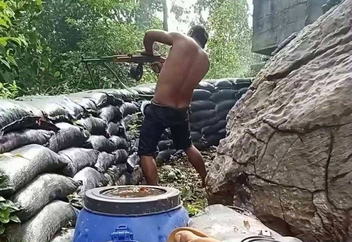 jing_spt's tweet photo. To all international medias. If Cambodia has made invasions on Thailand, how could Cambodian soldiers carry their basements and bunkers along with? The pictures definitly show that we fought from our basements and bunkers to defend and protect our homeland.
#ExsposeThailandLies https://t.co/BhxctElFyX