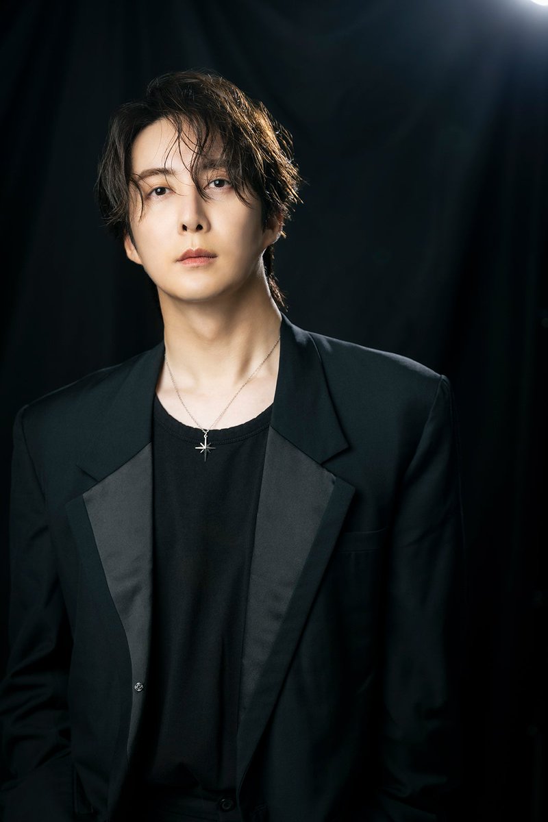 SS501“永遠のマンネ”👶✨️
キム・ヒョンジュン インタビュー

20年の芸能活動でぶつかった壁
💬「選択がとても辛いこともありました」

支えてくれた家族＆ファンへの想い

🔻インタビューはこちら
mdpr.jp/interview/4612…

#김형준 <a href="/official_KHJ87/">김형준 KIM HYUNGJUN ヒョンジュン</a> @kimhyungjun20th