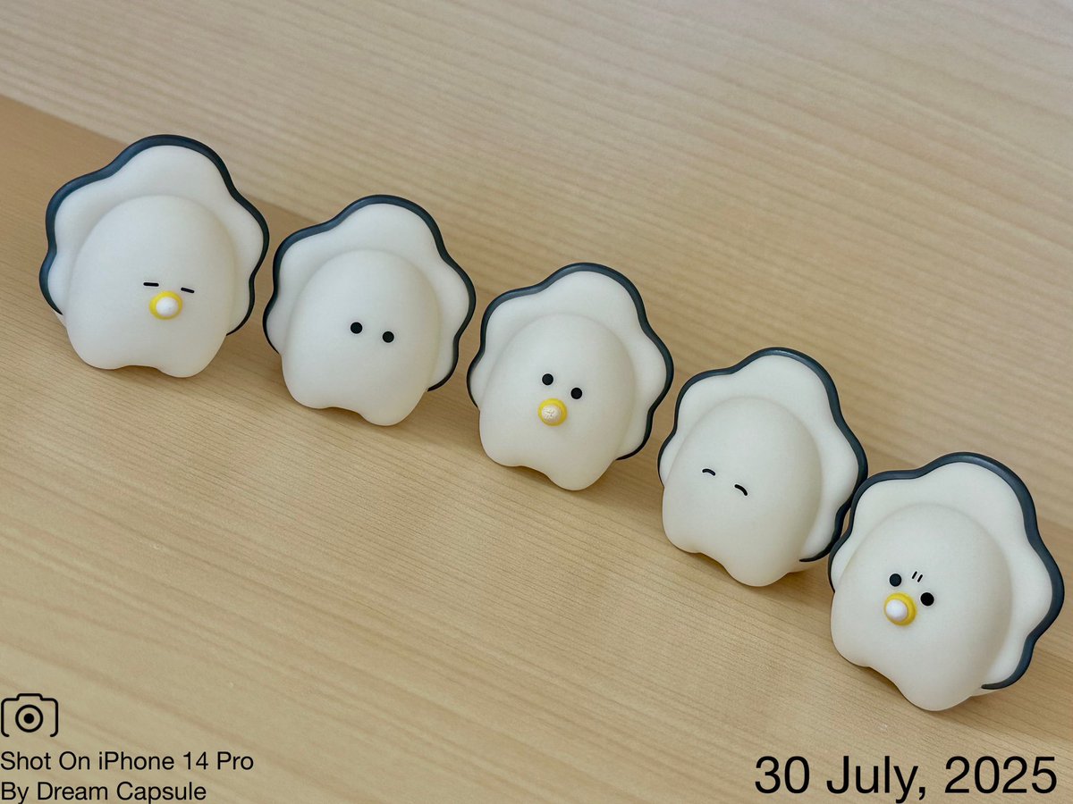 🌟新入荷ガチャ商品プレゼントCP🌟

かわいいなまがき達がライトに💡
「つぶらな瞳のなまがき よちよちライト」

フォロー&amp;RP(RT)していただいた方の中から抽選で2名様に全5種セットをプレゼント🎁
ドリカプへの入荷日とキャンペーン詳細は↓

#ドリームカプセル #ガチャ専門店