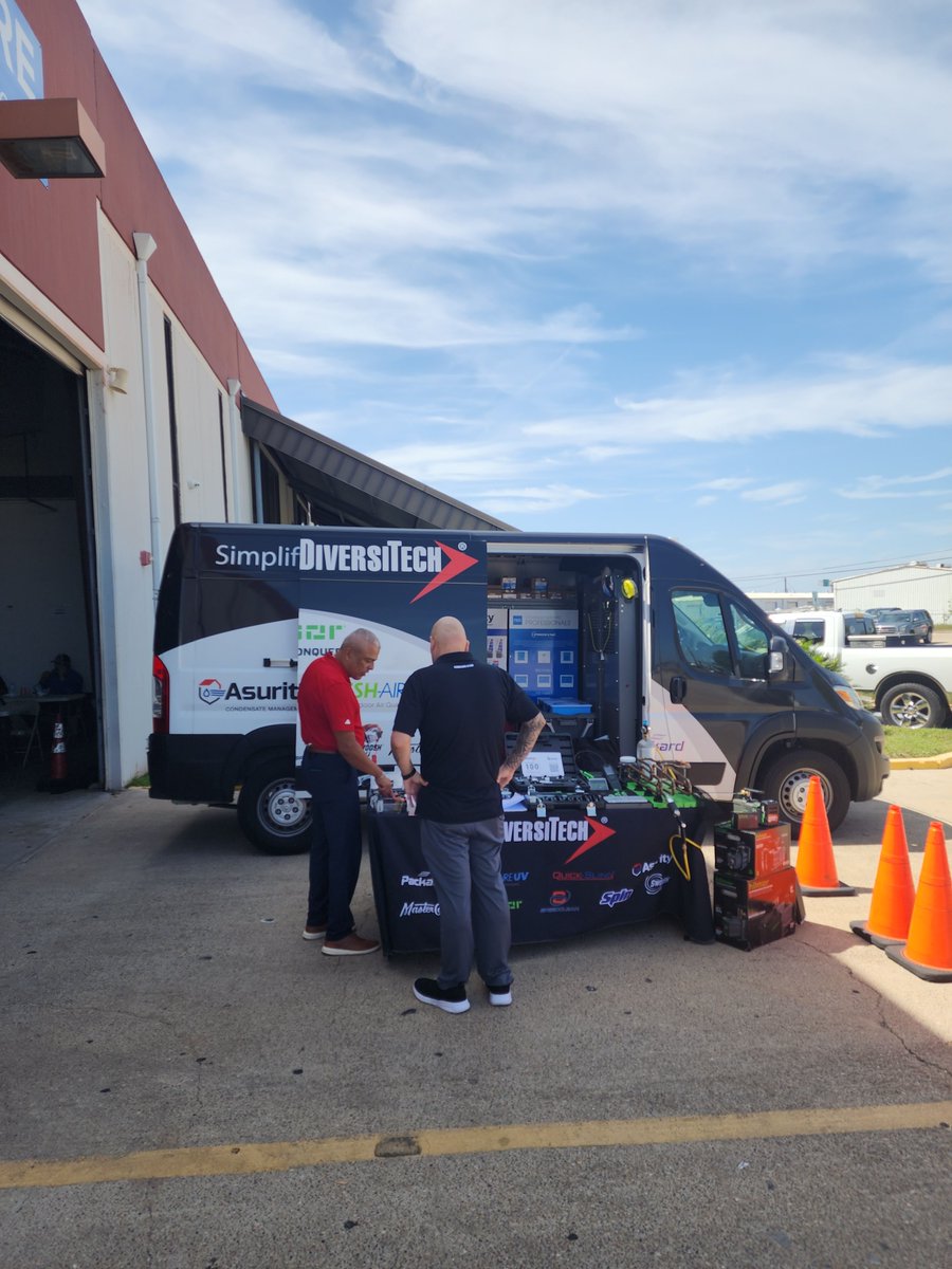 gemaire's tweet image. Our DiversiTech Counter Day at Gemaire Corpus Christi was a huge success! From hands-on product demos to great conversations and a visit from the road show van — it was a day full of innovation, connection, and community.

Swipe through to relive the highlights  📸

#DiversiTech