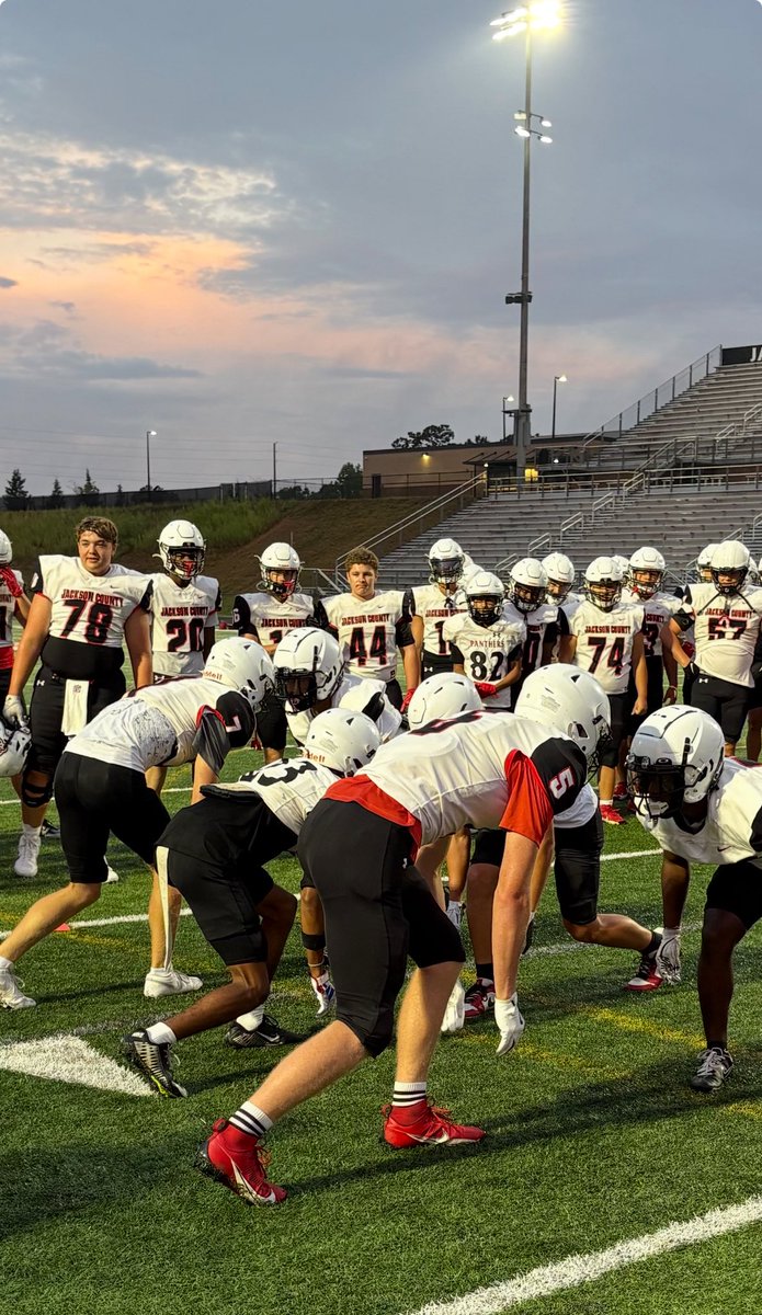 𝐈𝐭 𝐠𝐨𝐭 𝐫𝐨𝐰𝐝𝐲 𝐭𝐡𝐢𝐬 𝐦𝐨𝐫𝐧𝐢𝐧𝐠! #𝐇𝐮𝐧𝐭