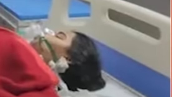 Urgent🚨🚨
<a href="/HemantSorenJMM/">Hemant Soren</a>
झारखंड: 5 मिनट की देरी, 200 उठक-बैठक और ICU तक पहुंची बेटियां, झारखंड के स्कूल में छात्राओं को मिली तालिबानी सजा

जमशेदपुर झारखंड:-स्कूल में महज 5 मिनट की देरी से पहुंचना चार छात्राओं के लिए जानलेवा साबित हो गया। कस्तूरबा गांधी बालिका विद्यालय, बागुंडा