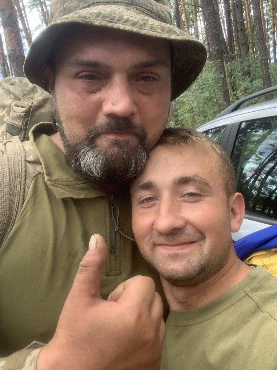 Війна,думки,вірші та справжне життя tweet media