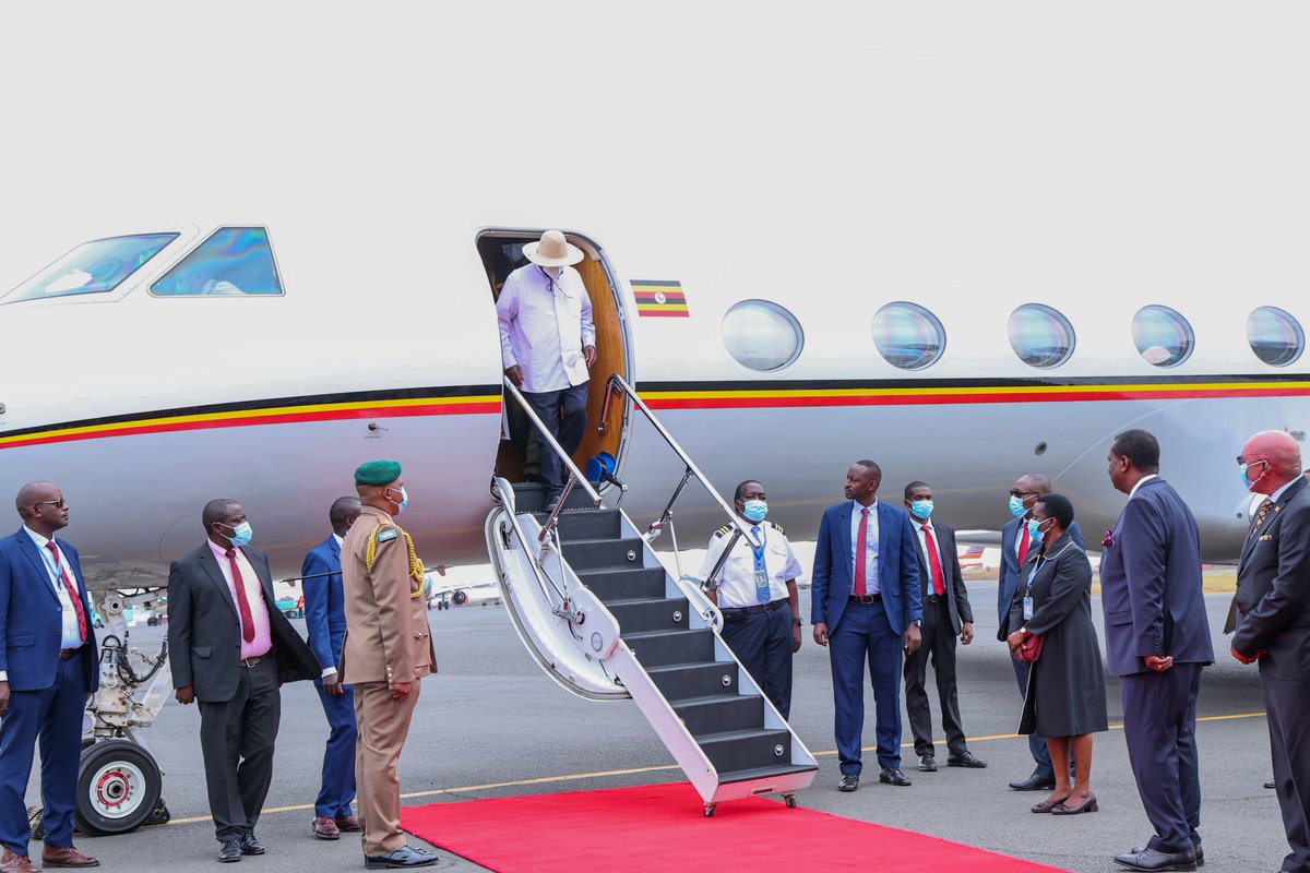 elsie_karungi's tweet image. Bilateral talks like these pave the way for shared success. Thank you, President Museveni, for prioritizing regional collaboration and economic integration. #EastAfricanUnity